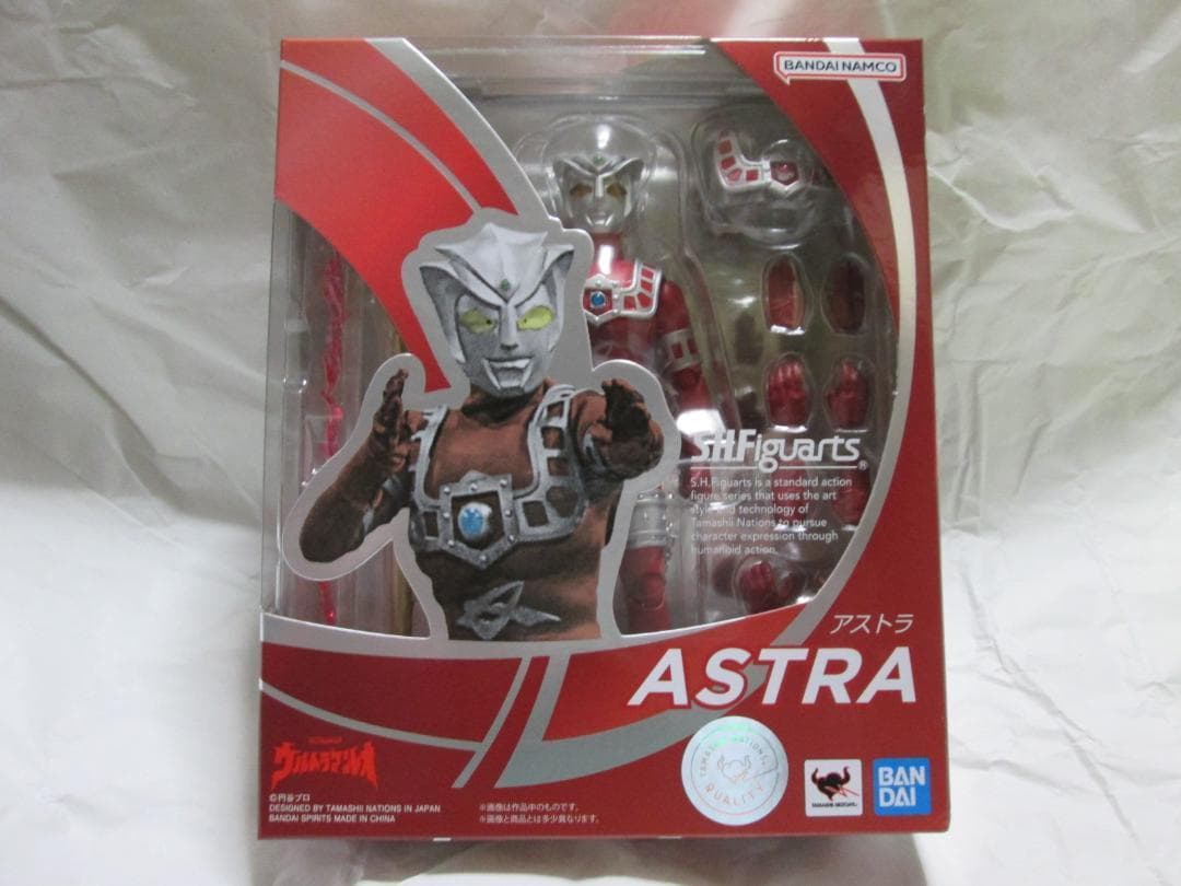 新品未開封　S.H.フィギュアーツ ゼロ セブン レオ  ベリアル セット