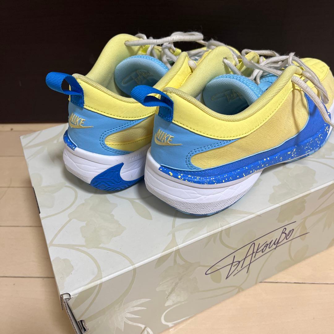 シューズ(男性用) NIKE zoom FREAK