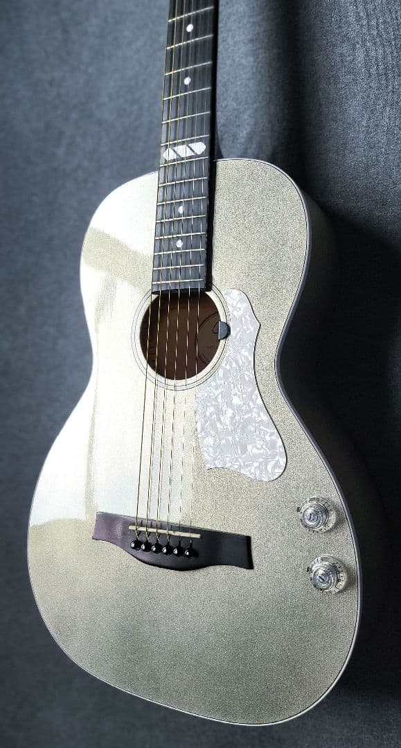 ギター Godin Rialto JR Satina Gray