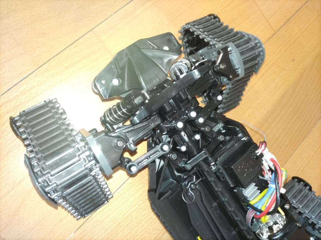 タミヤTT-02FT附帯キャタピラ　ランドフリーダ　クアットトラック