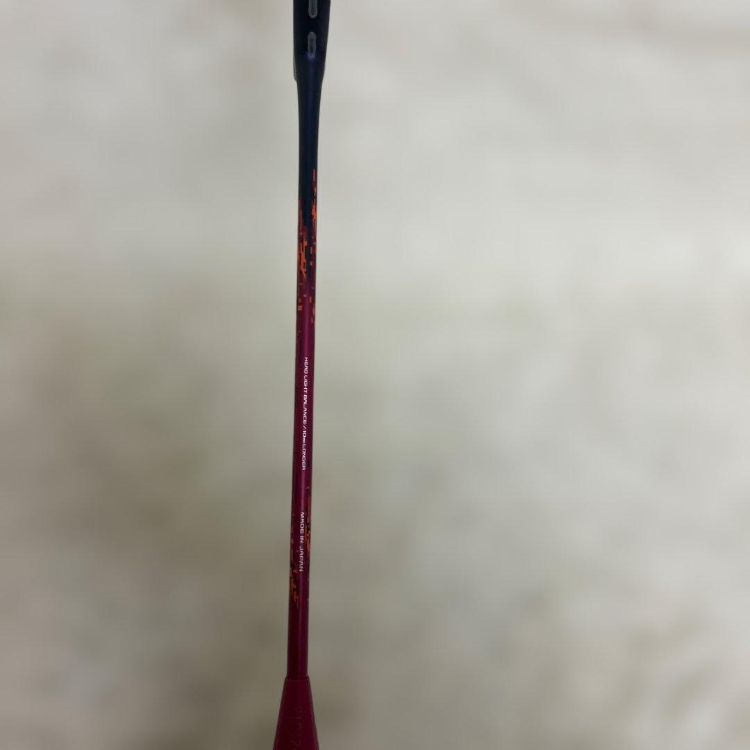 【極美品】ヨネックス　バドミントンラケット ナノフレア700