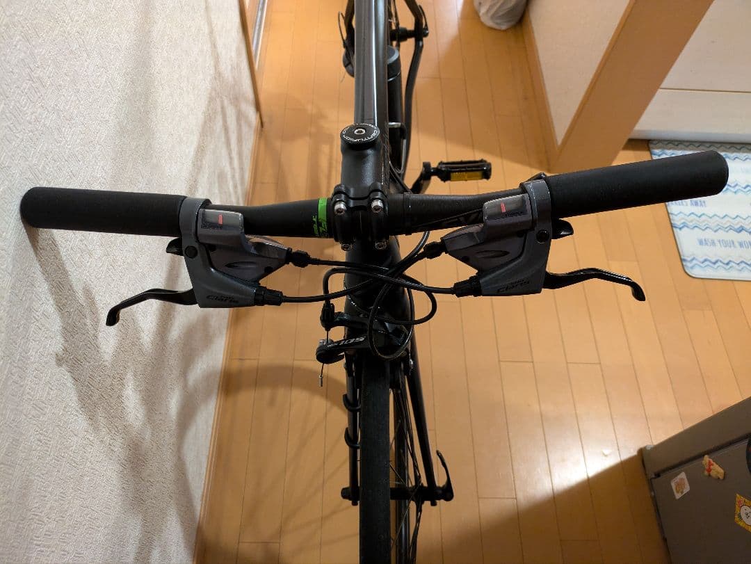 み*つ様 Centurion hyperdrive500 フラットバーロード引き