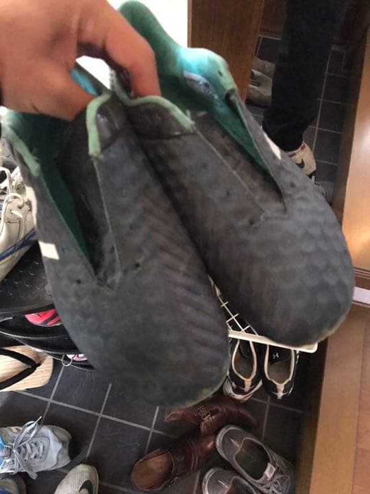 サッカースパイクまとめ売り