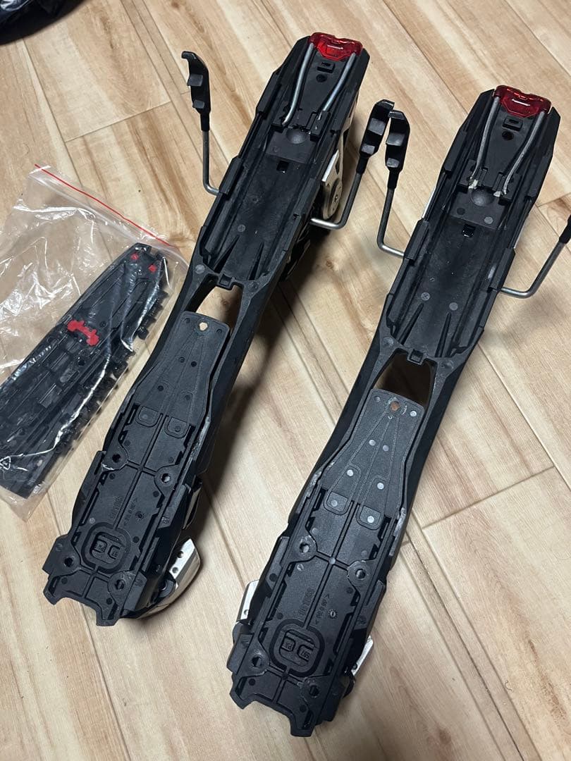 スキー　ビンディング　BARON ツアービンディング