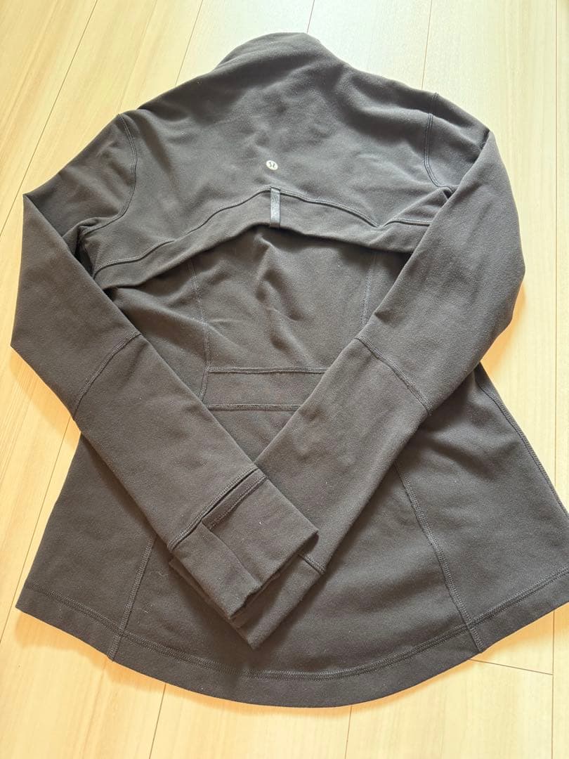 専用です。ルルレモン　define ジャケット　ブラック