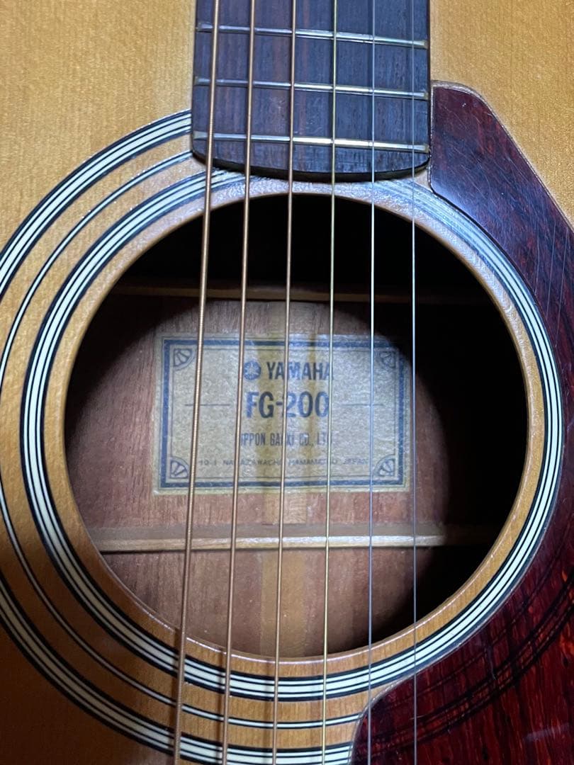 Yamaha FG-200 アコースティックギター