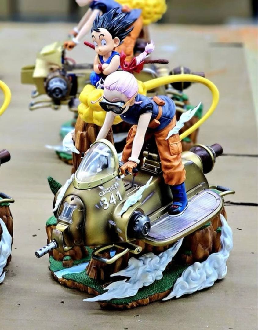 ドラゴンボール ブルマ 孫悟空 フィギュア ガレージキット