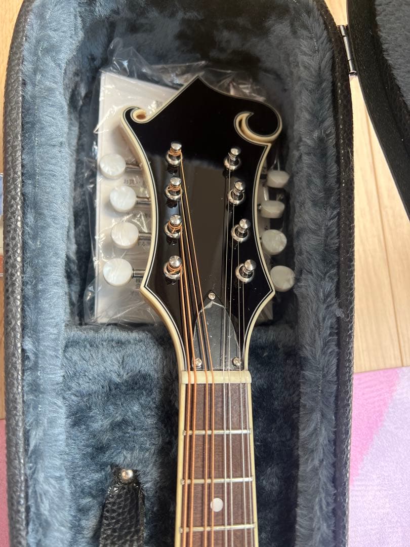 田*也様 ほぼ未使用　お値下げ！フラットマンドリン　オワリヤ楽器　定価30万超ワ