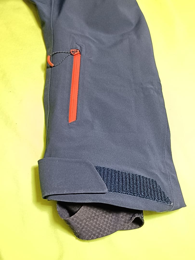 サロモン SALOMON ICESTAR 3L JKT　Sサイズ