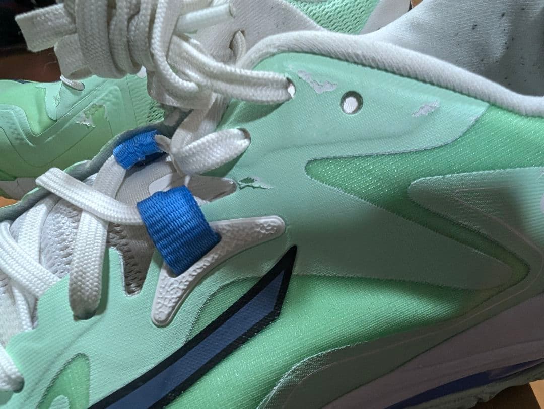 Mizunoバレーボールシューズ ウェーブライトニング ペールグリーン 26.0