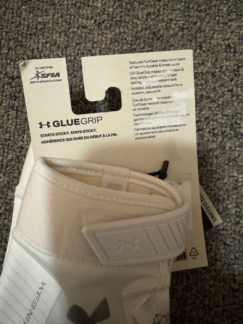 新品未使用 UA F9 NITRO グローブ M/M 限定版