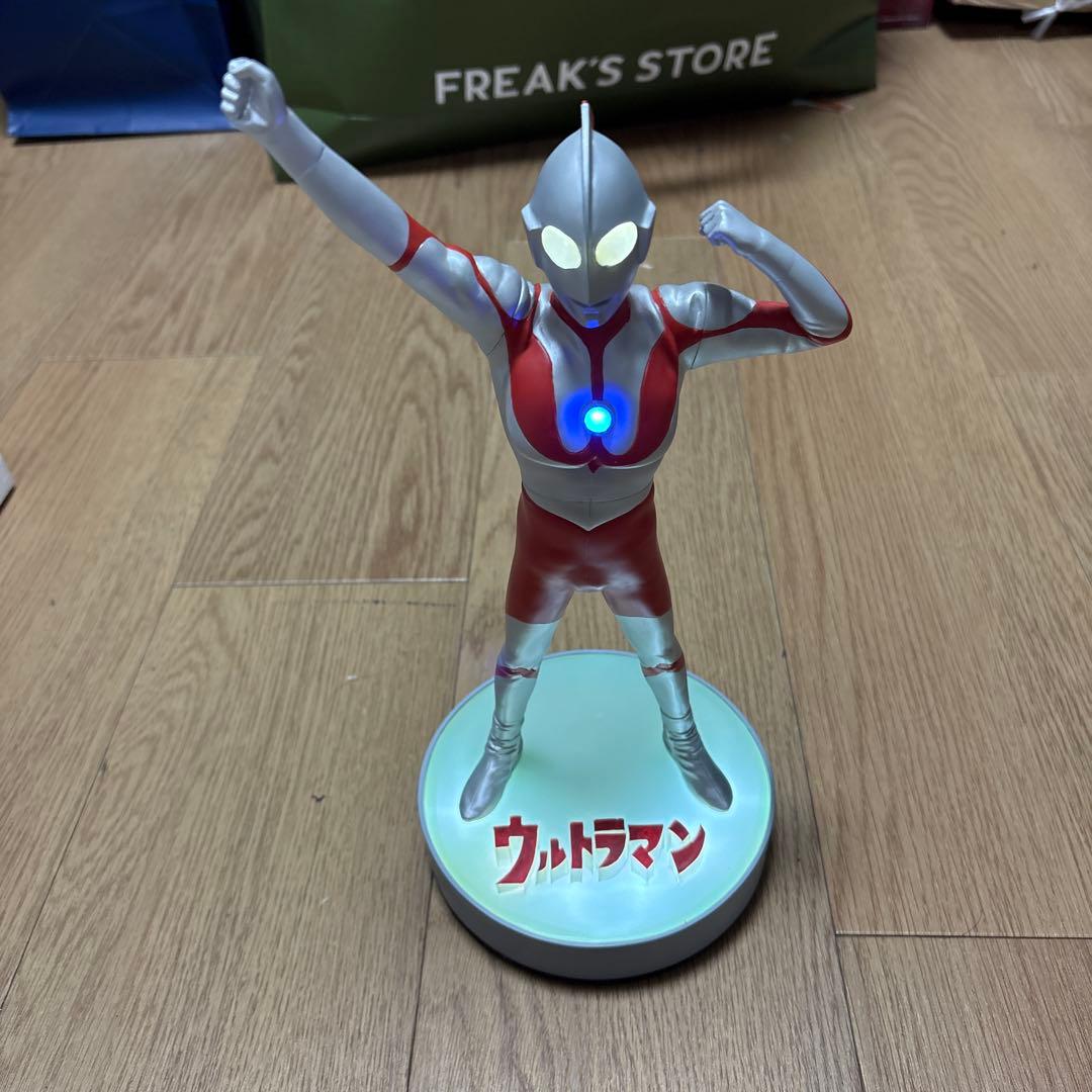 RMC PLUSウルトラマンC タイプ登場ポーズエクスプラス大怪獣シリーズ