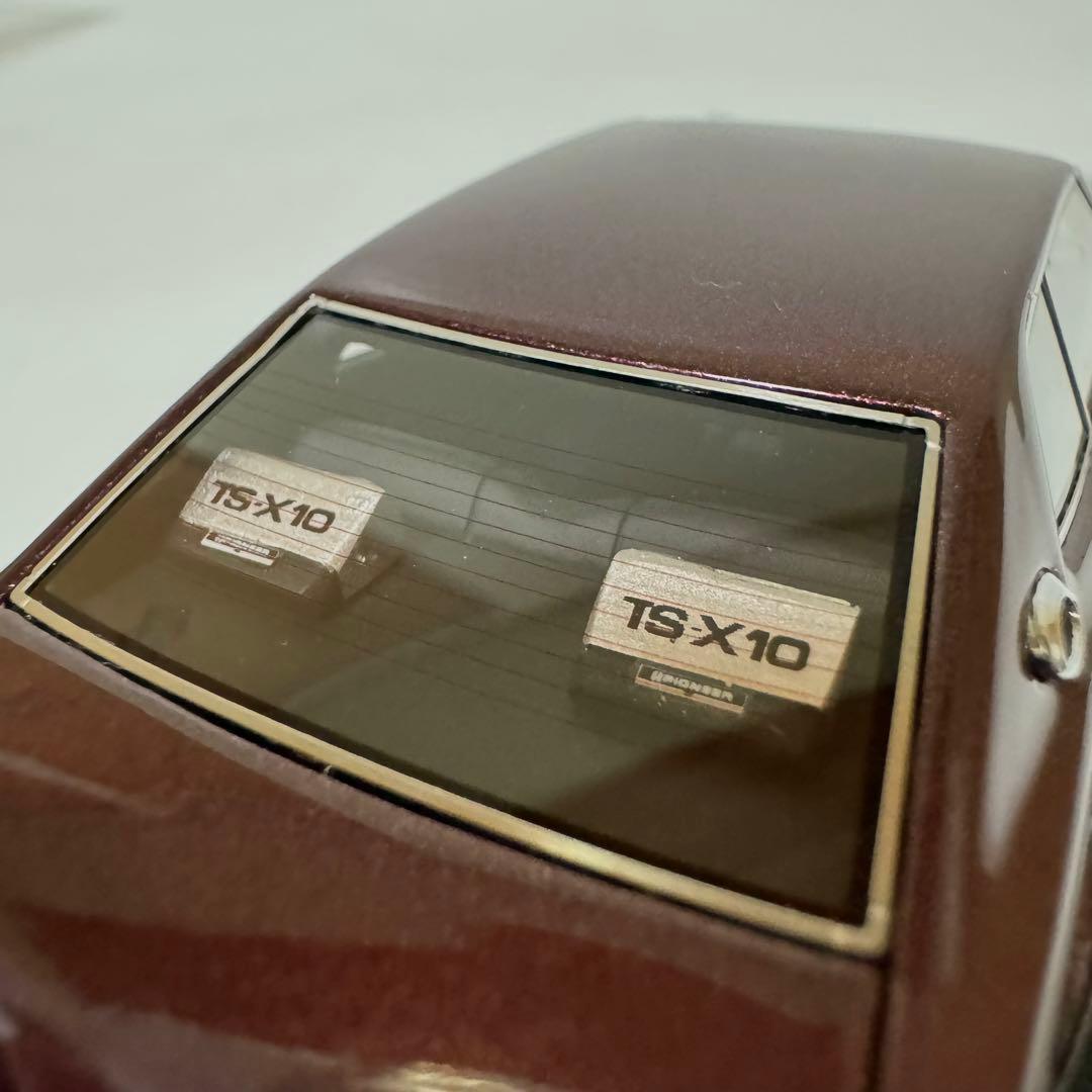 イグニッションモデル 1/43 日産 ローレル2000SGX C130