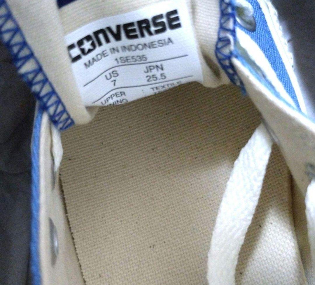 hololive　星街すいせい コンバース　CONVERSE　コラボ　スニーカー