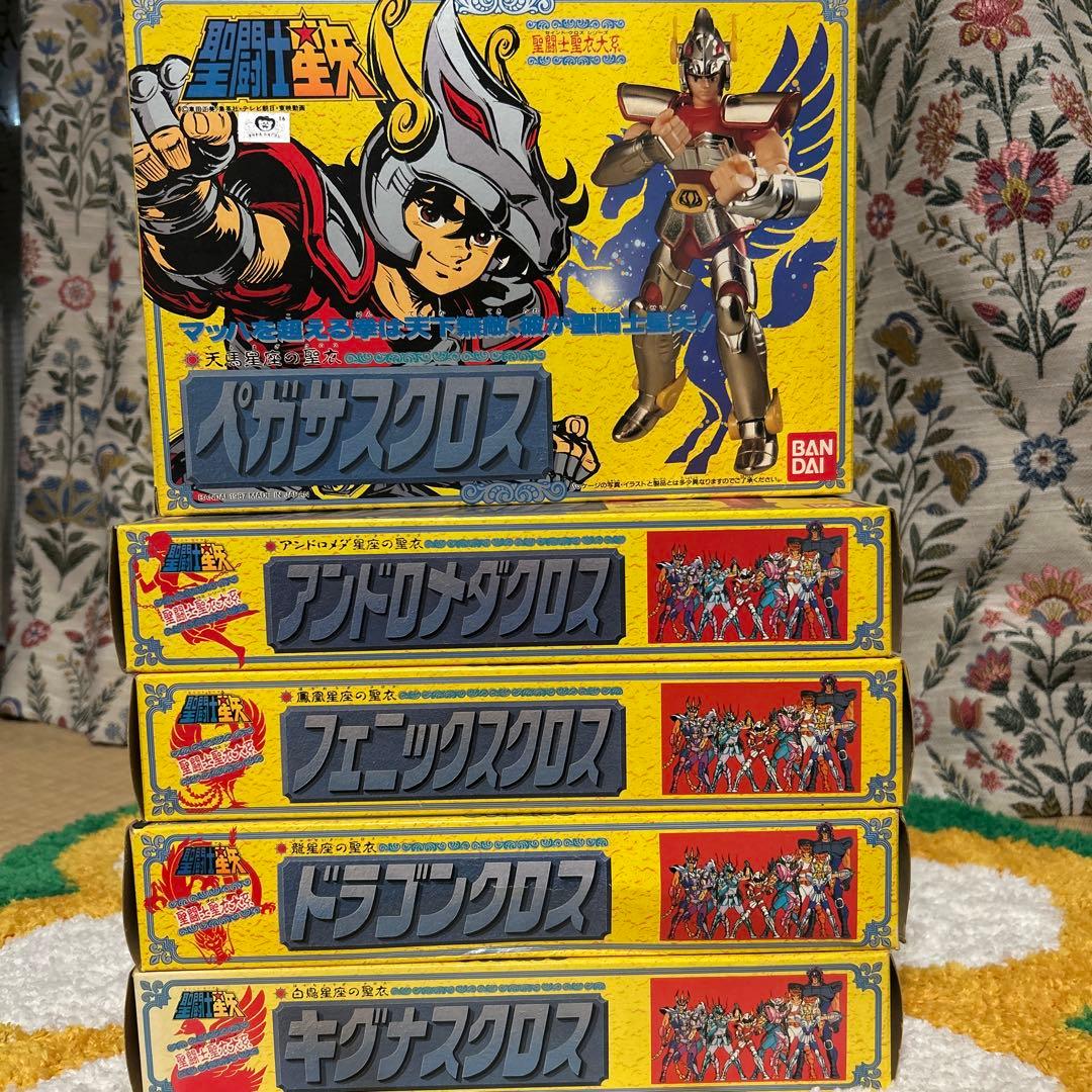 バンダイ 聖闘士星矢フィギュアセット