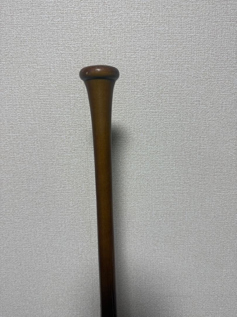 ビクタス　硬式木製バット　84cm タティス