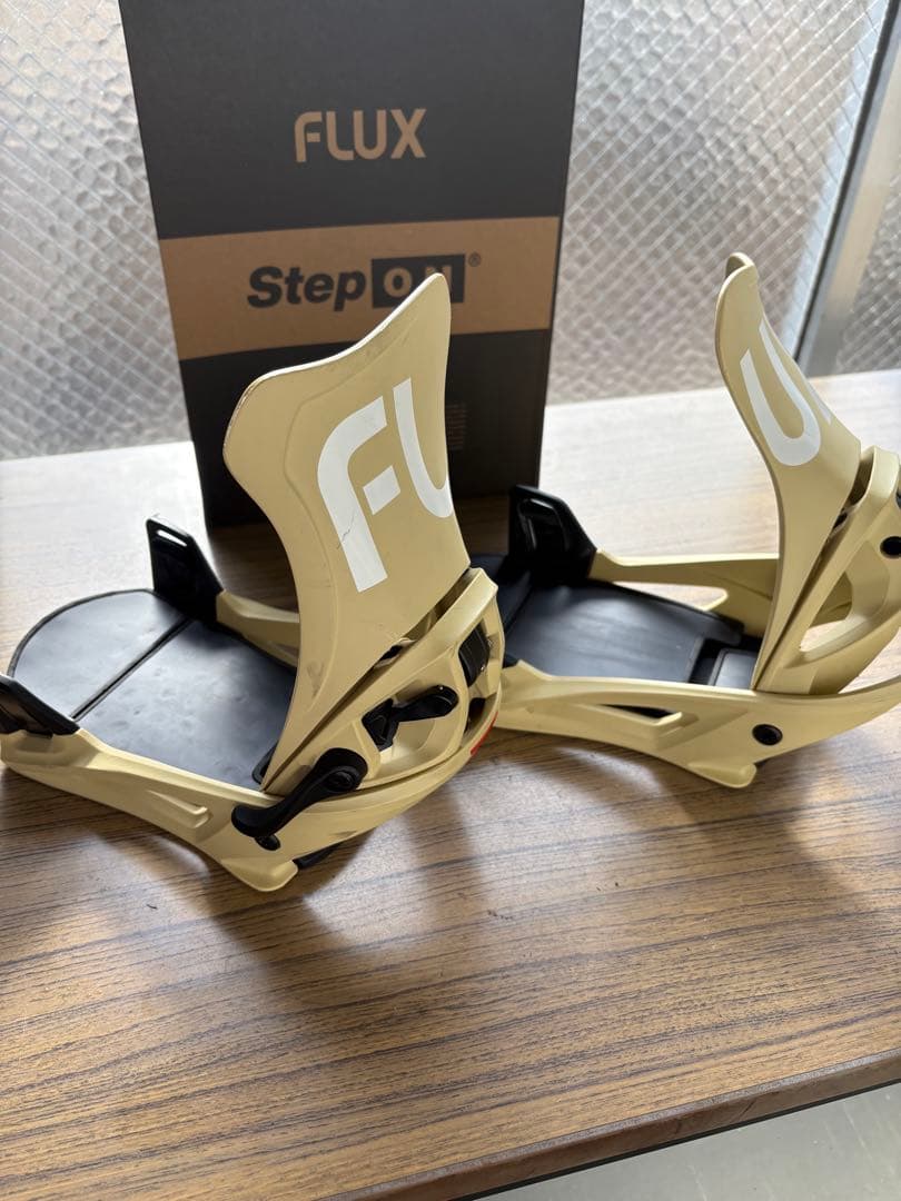 FLUX StepON ビンディング ベージュ