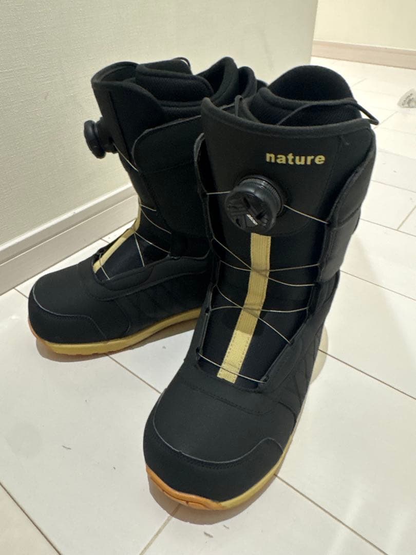 エアボーン ARBN 24.5 スノーボード　ブーツ　ボア