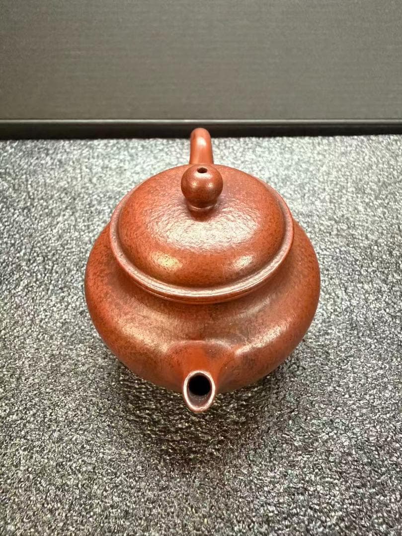 【孟臣 底款 刻漢詩 二月谷雨天】紫砂壷 朱泥 段泥 煎茶道具 急須 単孔口