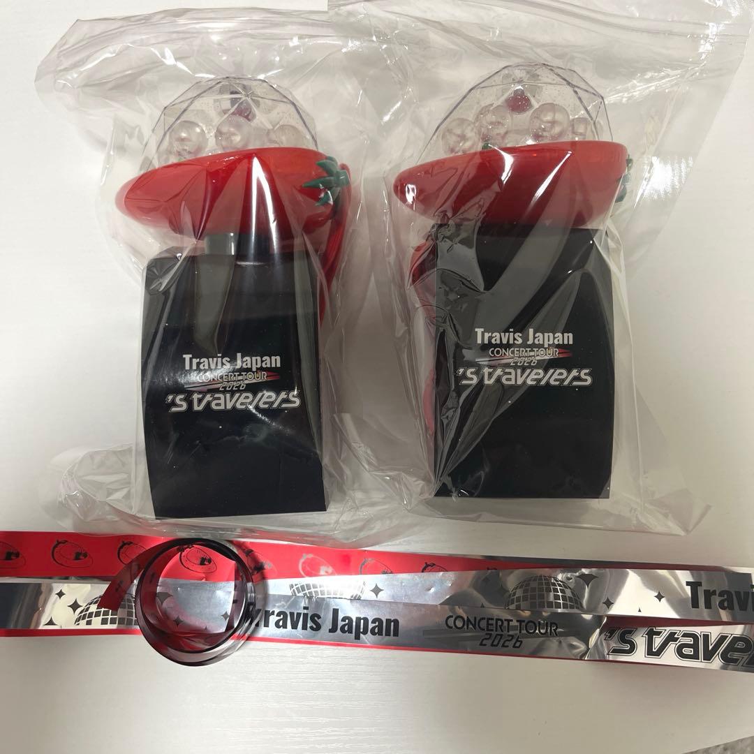 TravisJapan トラジャ ‘s travelers ペンライト ・ 銀テ