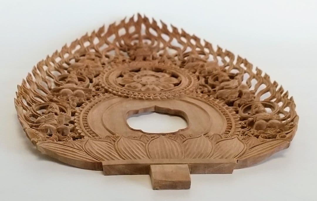 光背(2.5寸坐像用)#433 透し彫 奏楽飛天 宝塔 ◆白檀 木彫 仏像付属品