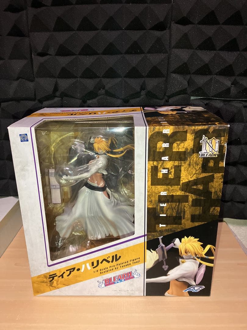 アルファオメガ 初版 BLEACH ティア・ハリベル 1/8スケール フィギュア