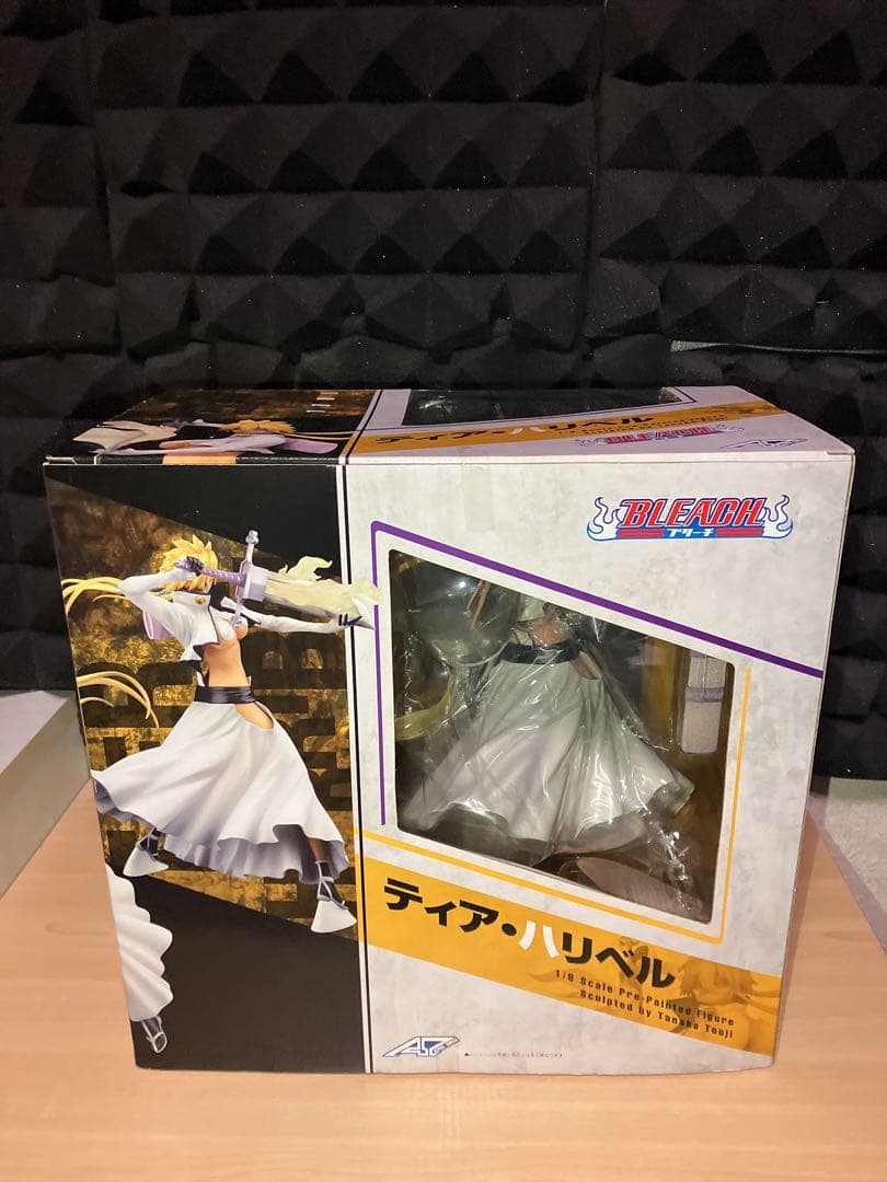 アルファオメガ 初版 BLEACH ティア・ハリベル 1/8スケール フィギュア