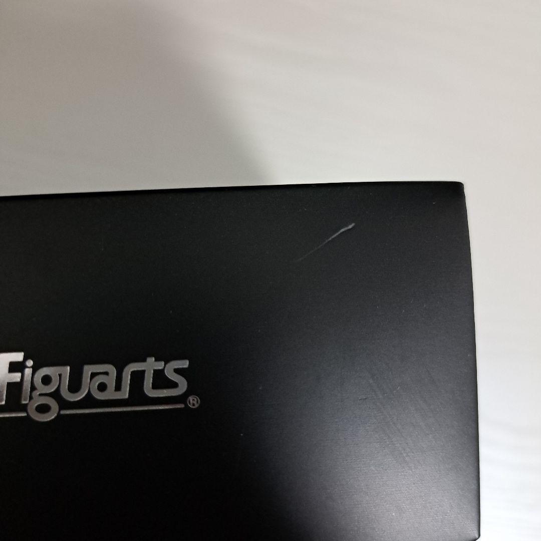 仮面ライダー クウガ アルティメットフォーム S.H.Figuarts