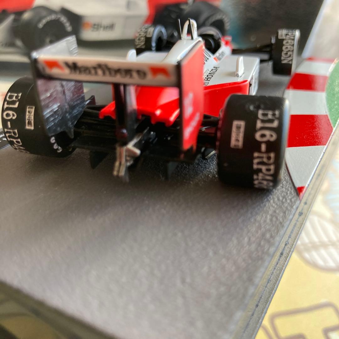 ミニカー McLaren MP4/4 1988 Ayrton Senna 1/43