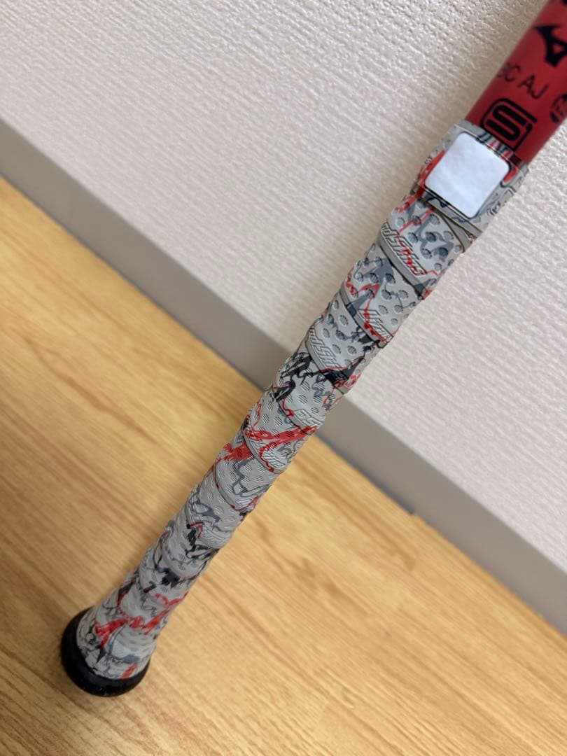 値下不可ミズノ 軟式バット レガシーメタル84cm ミドルバランス