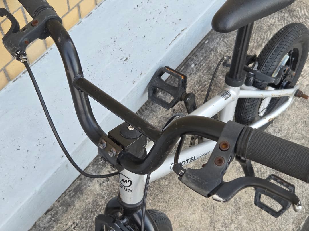 MOTEL WORKS 12インチ自転車 BMX