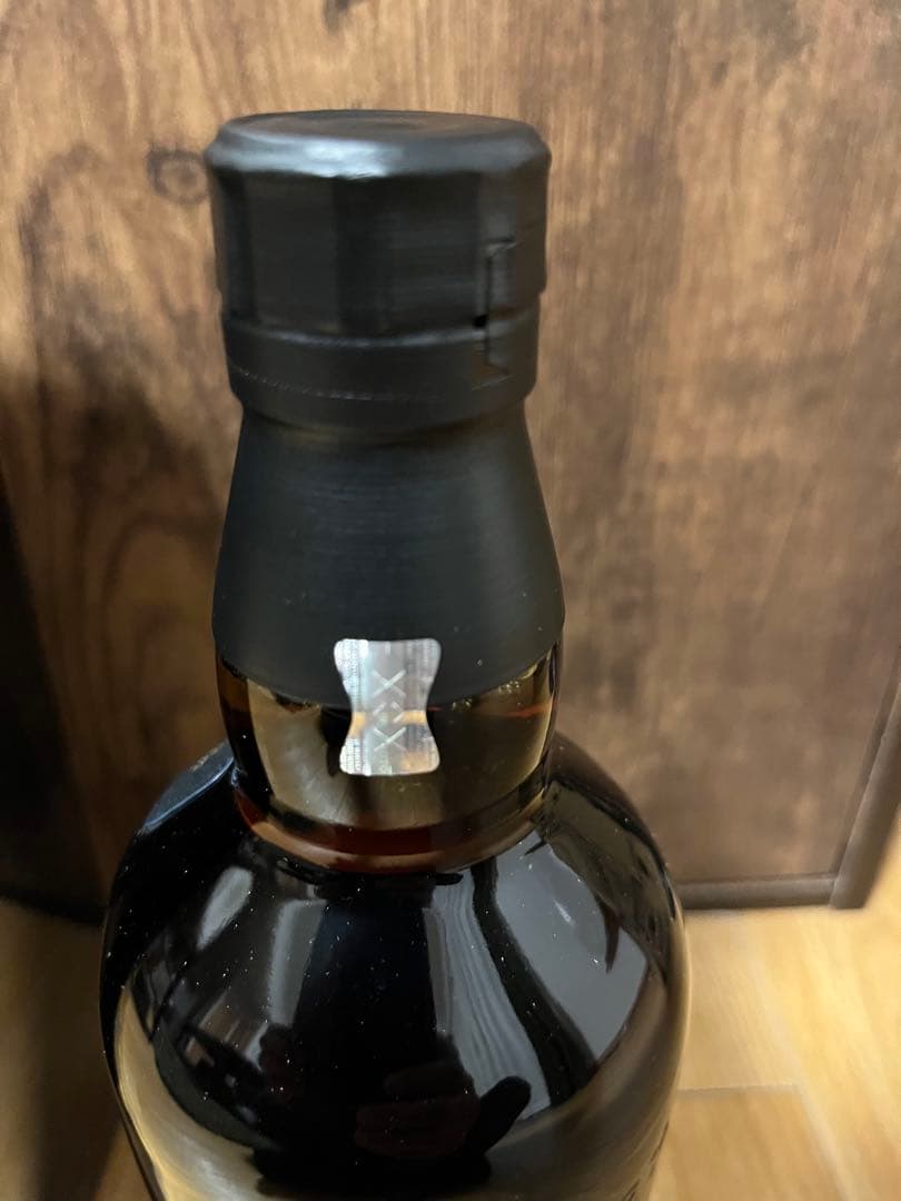 サントリー山崎18年700ml新品