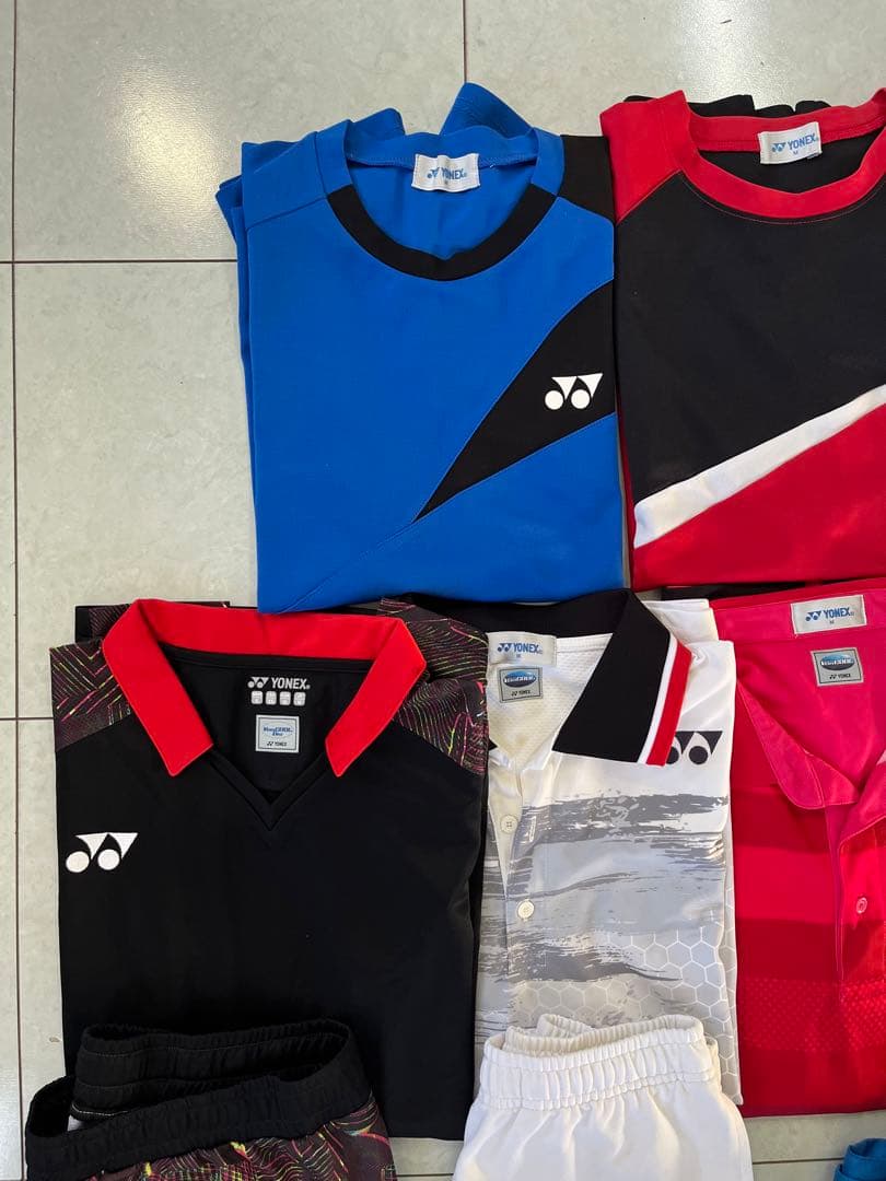 【まとめ売り】バドミントンウェア　ヨネックス　ブラックナイト　アシックス　テニス