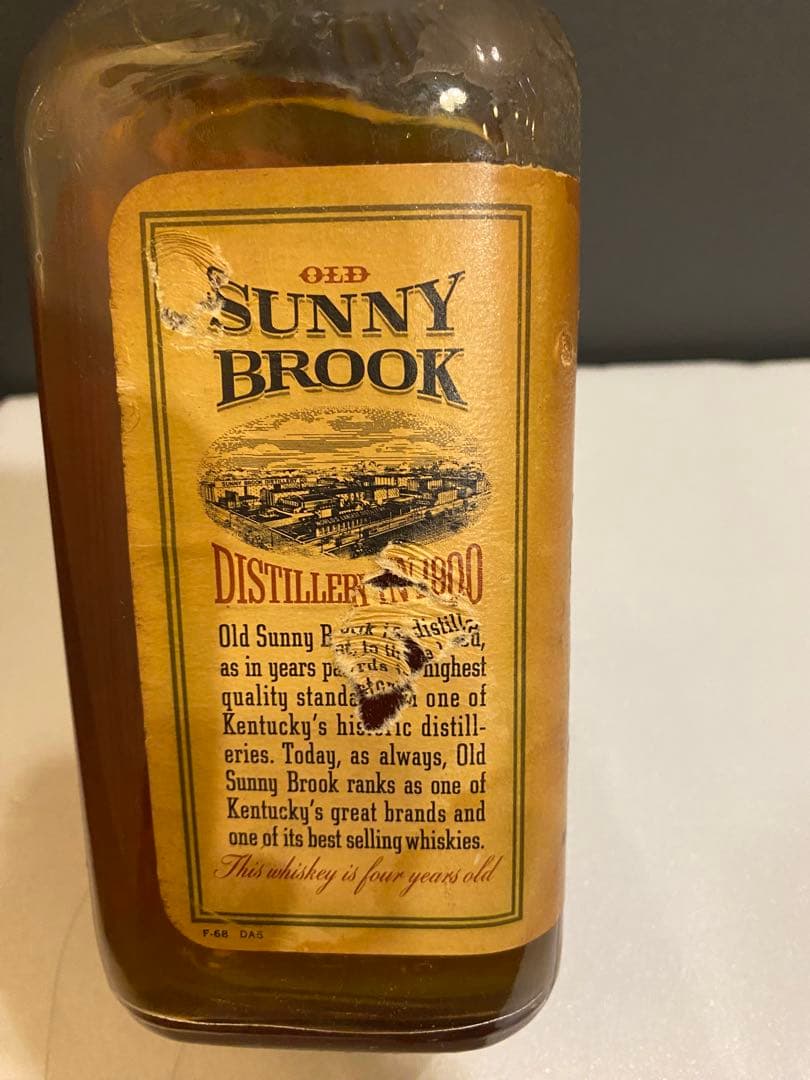 バーボン　SUNNY BROOK オールドボトル古酒バーボン ウイスキー