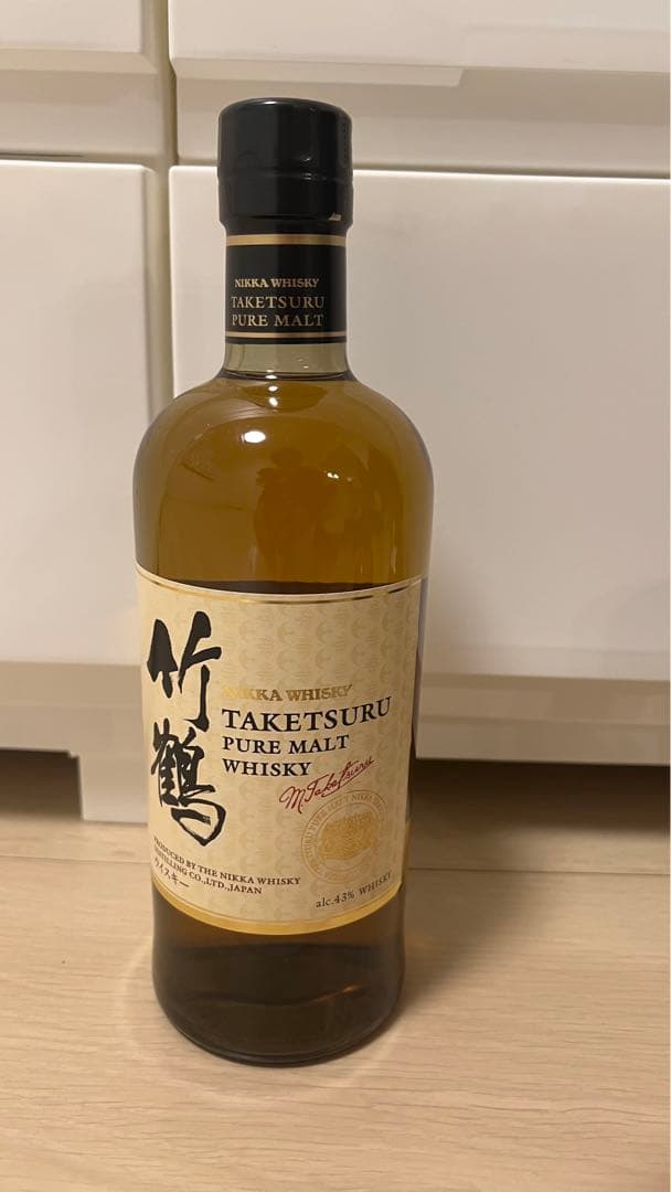 竹鶴 ピュアモルトウイスキー 700ml