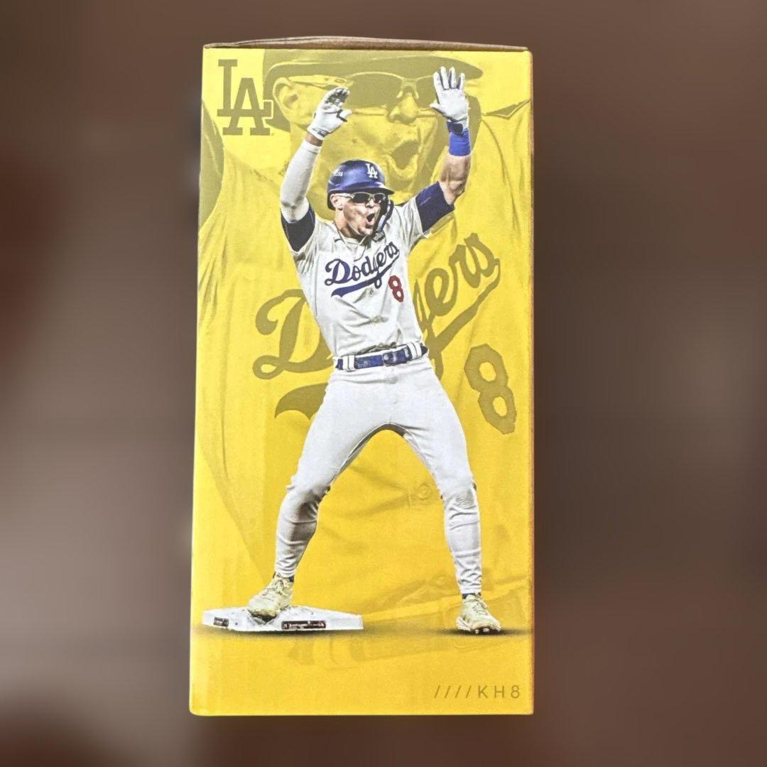 Dodgersフィギュア　キケ ヘルナンデス ボブルヘッド ドジャース