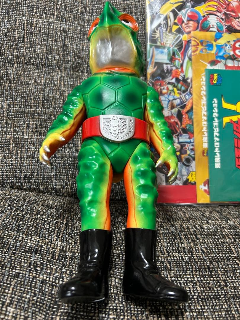 メディコム・トイ×東映レトロソフビ★初期版カメバズーカ　濃厚カラー 2014