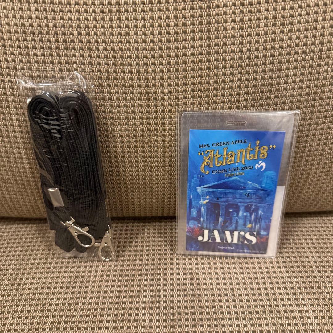 Mrs. GREEN APPLE 完全生産限定盤（BOXとグッズのみ）おまけ付