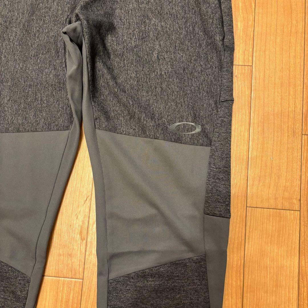 OAKLEY/オークリー/セットアップダークグレー