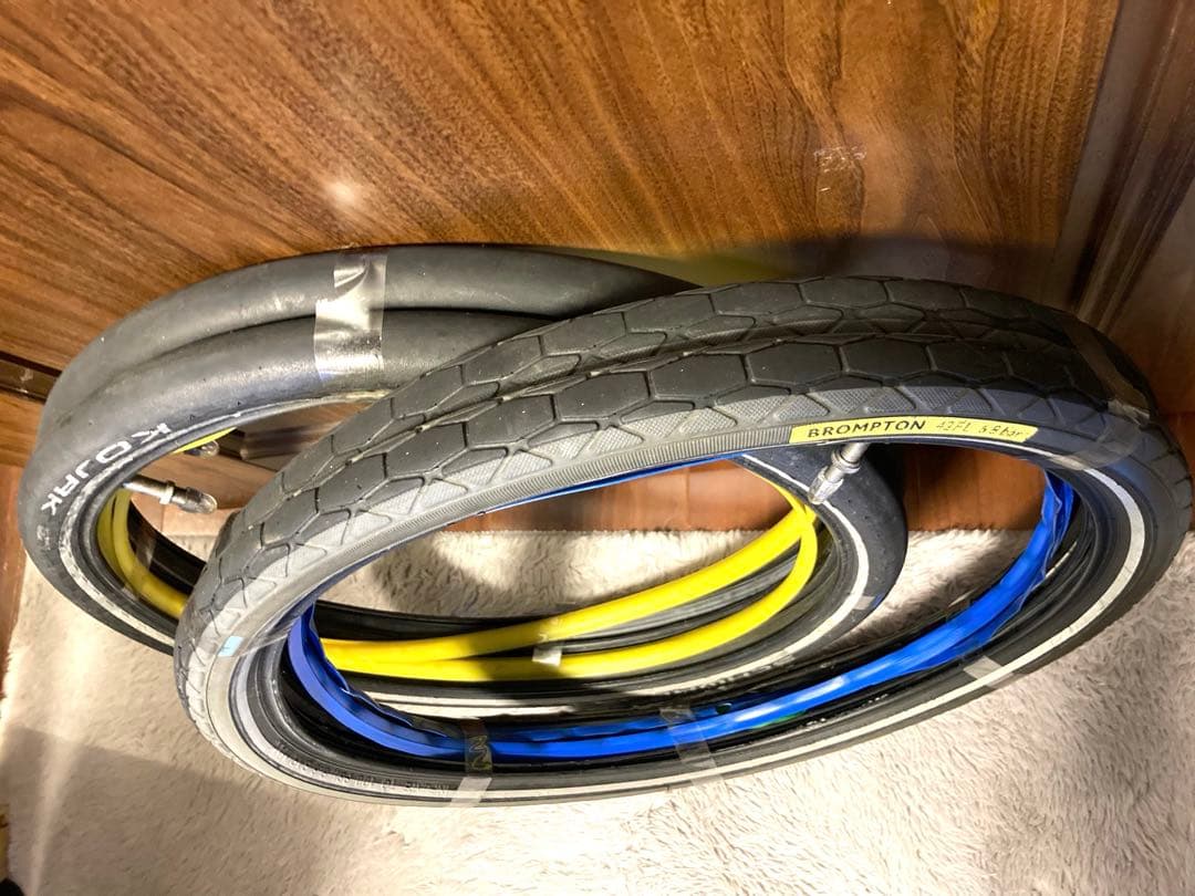 ブロンプトン 純正タイヤ4本（2セット）