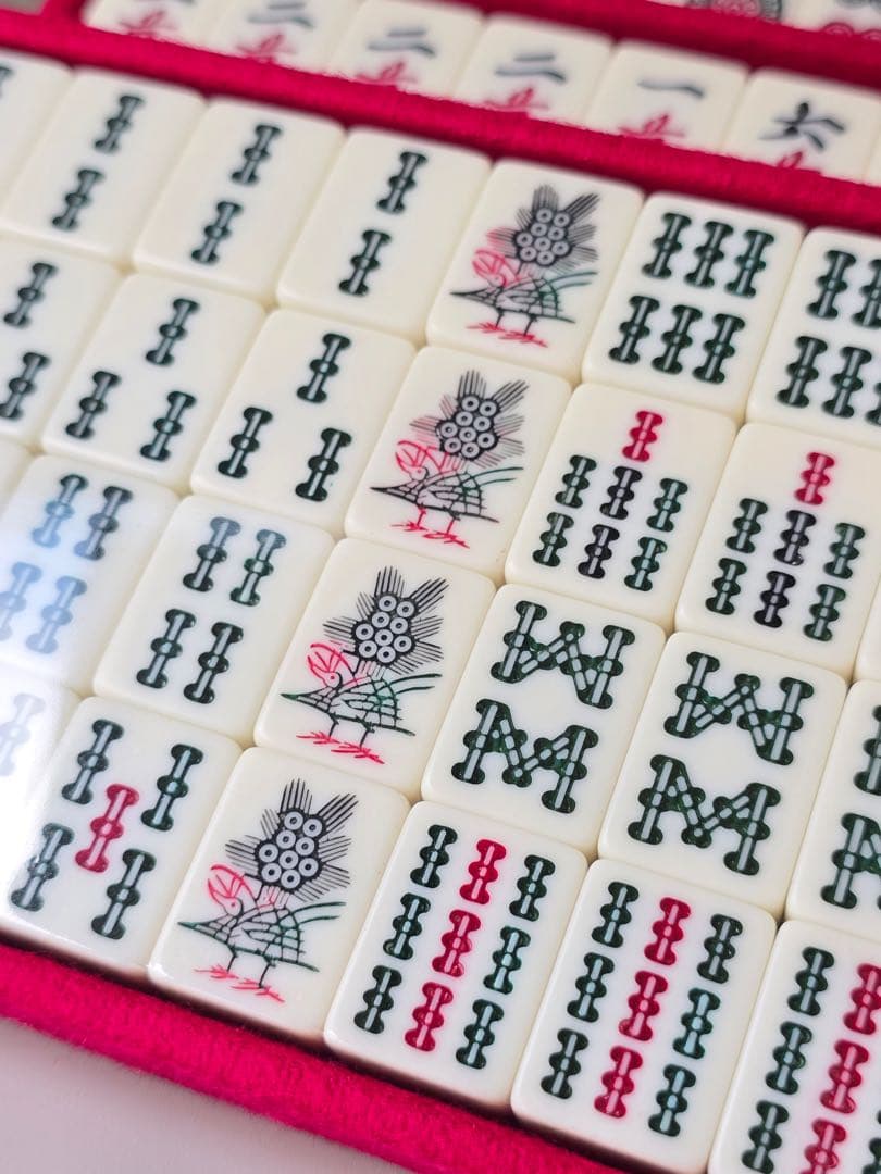 完全未使用•昭和レトロ 高級 麻雀牌 ★5段収納BOX付き★