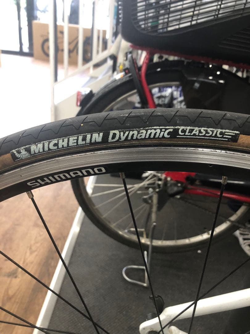 自転車　　ロードバイク　レオパード