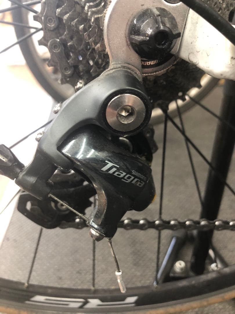 自転車　　ロードバイク　レオパード