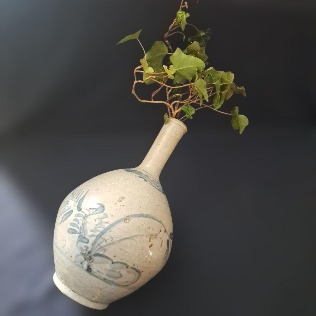 「細首の徳利 初期伊万里のロマン(高さ27cm)」 染付徳利 骨董アンティーク