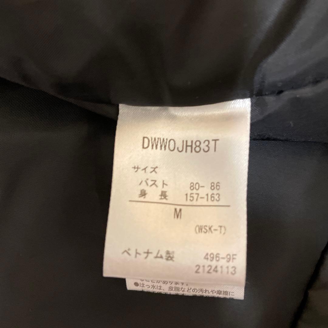 1、2回だけ使用　デサント　レディース　スキーウエア上下セット　Mサイズ