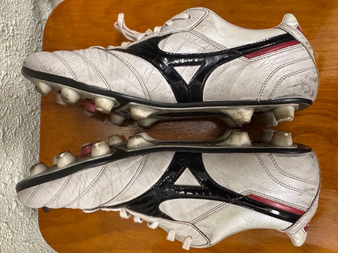 Mizuno サッカーシューズ ホワイト/ブラック