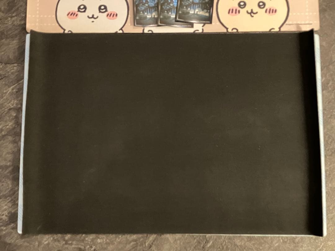 【少女終末旅行】スリーブ3種&マット&ケースまとめ売り(中古)