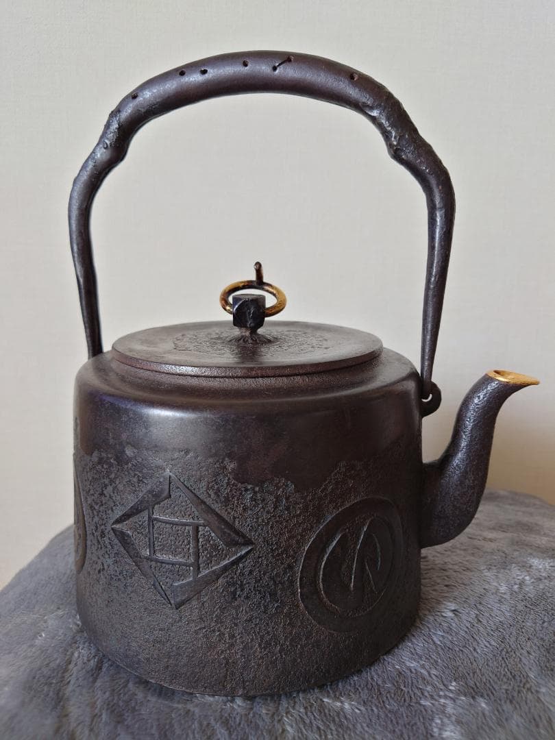 南部鉄瓶