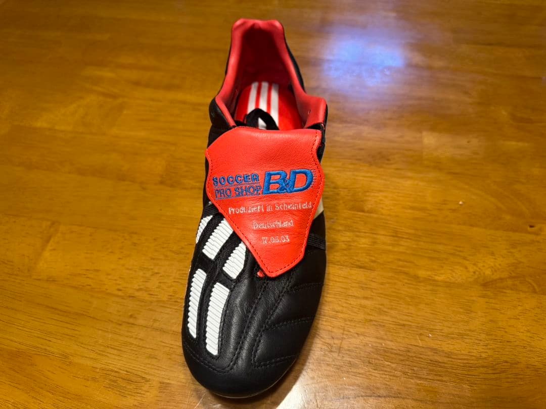 サッカーシューズ スパイク 黒赤