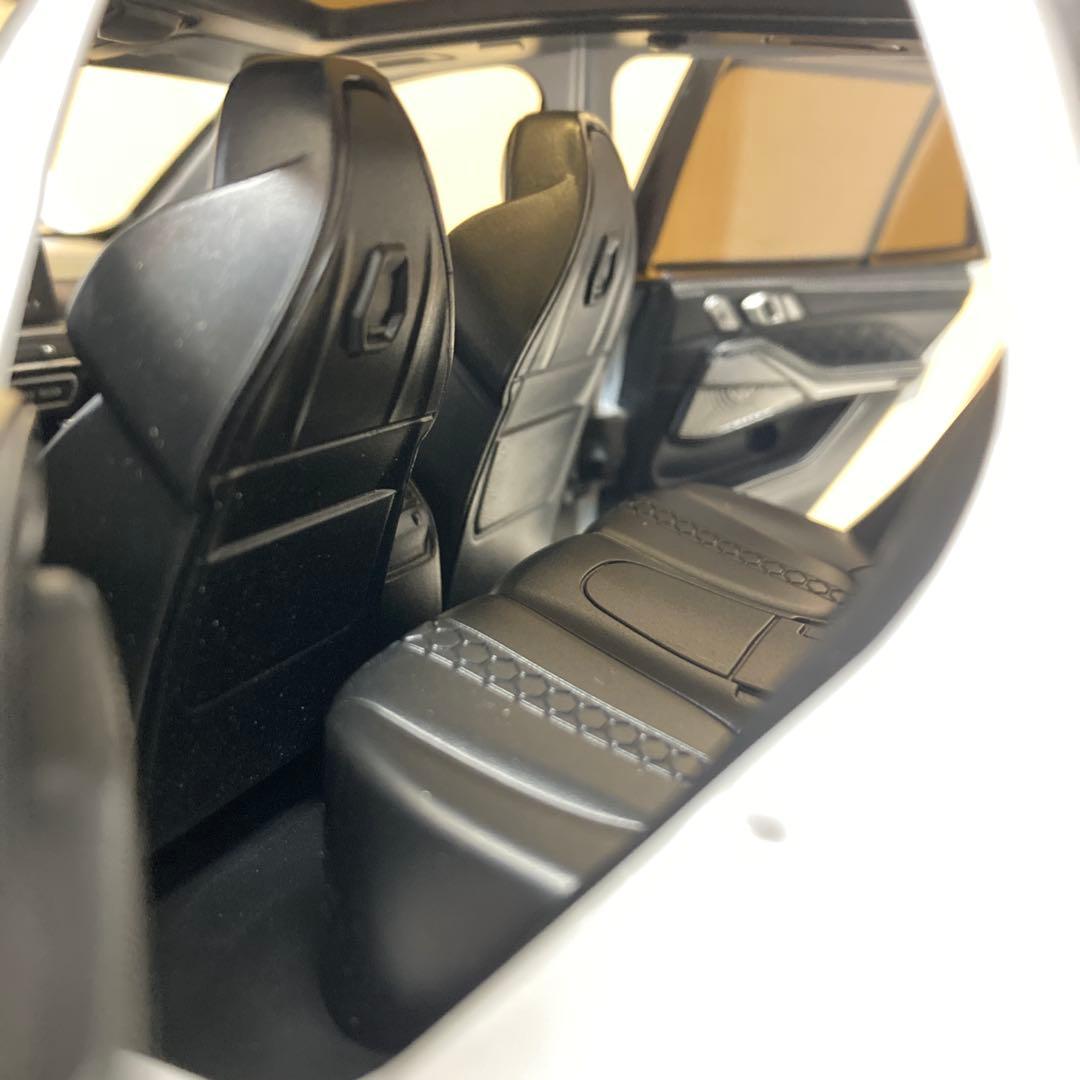 1/18  X5 ミニカー ホワイト G05 X5M Ｍ　BM